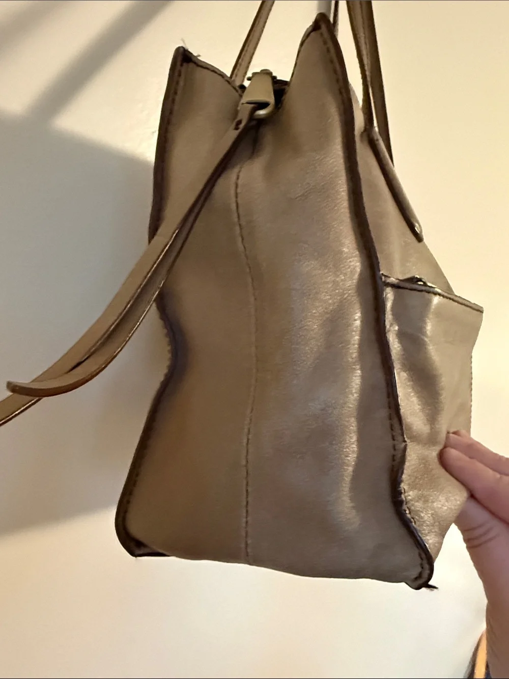 HOBO Friar Rectangle Handbag Soft Leather Taupe-Grey